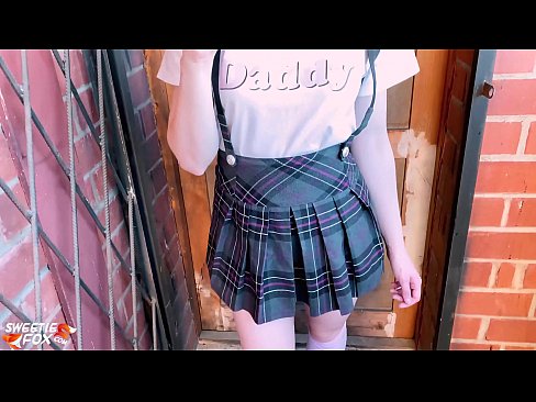 ❤️ A estudante chupa profundamente a sua pila e fode em vez de aulas. ❤️ Porno em nós pt.rexporn-com.ru ☑